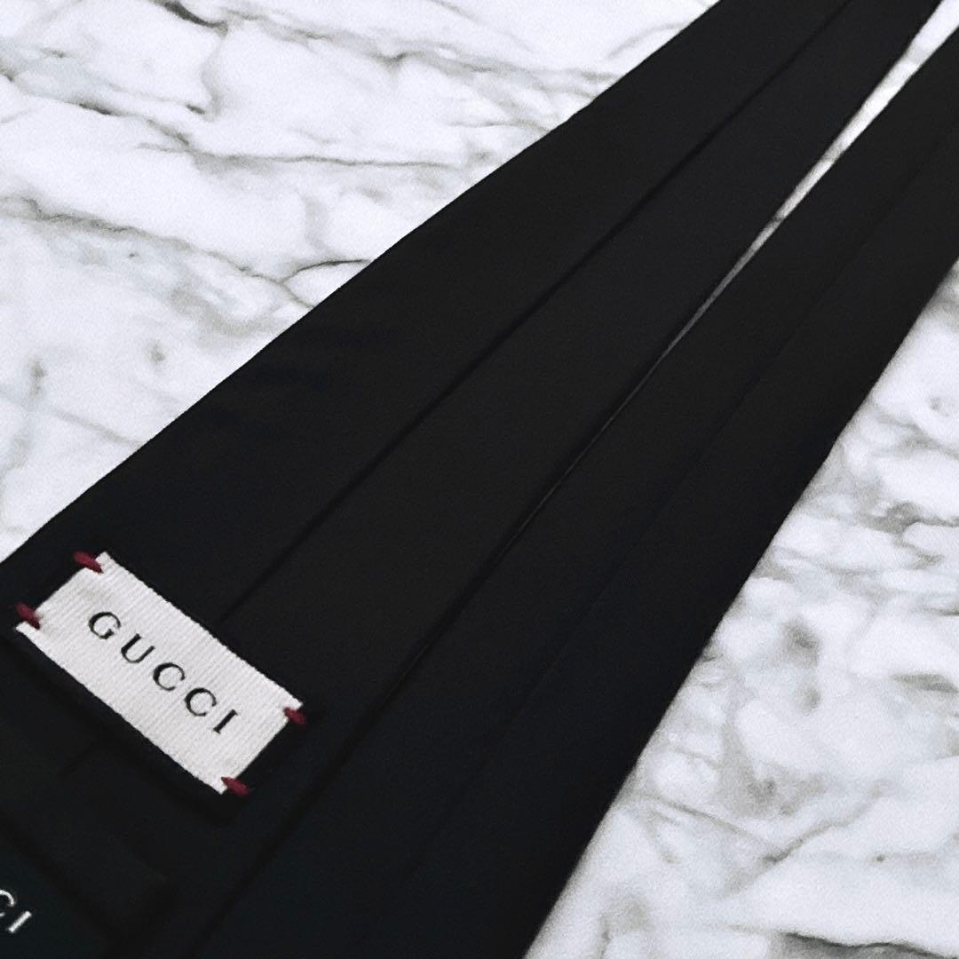 ✨未使用箱付き✨GUCCI 蜂　ビー　ソリッド　ブラック　ネクタイ