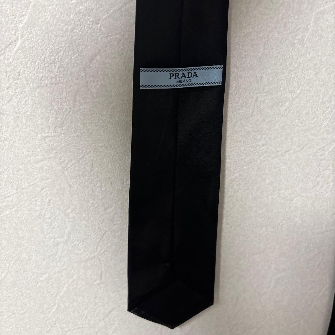 PRADA 手結びネクタイ 新品未開封 韓国限定