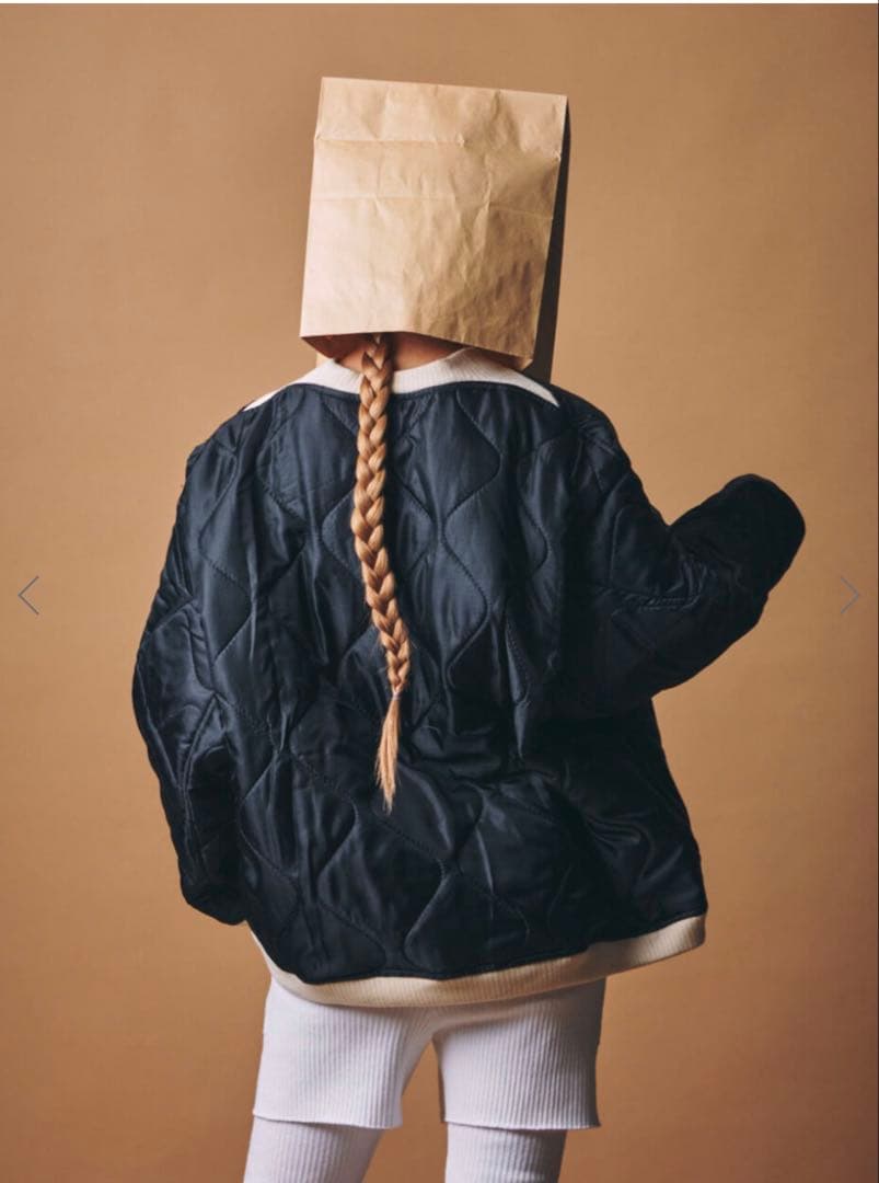 m.u × PRE_QUILTING LONG PULLOVER BK