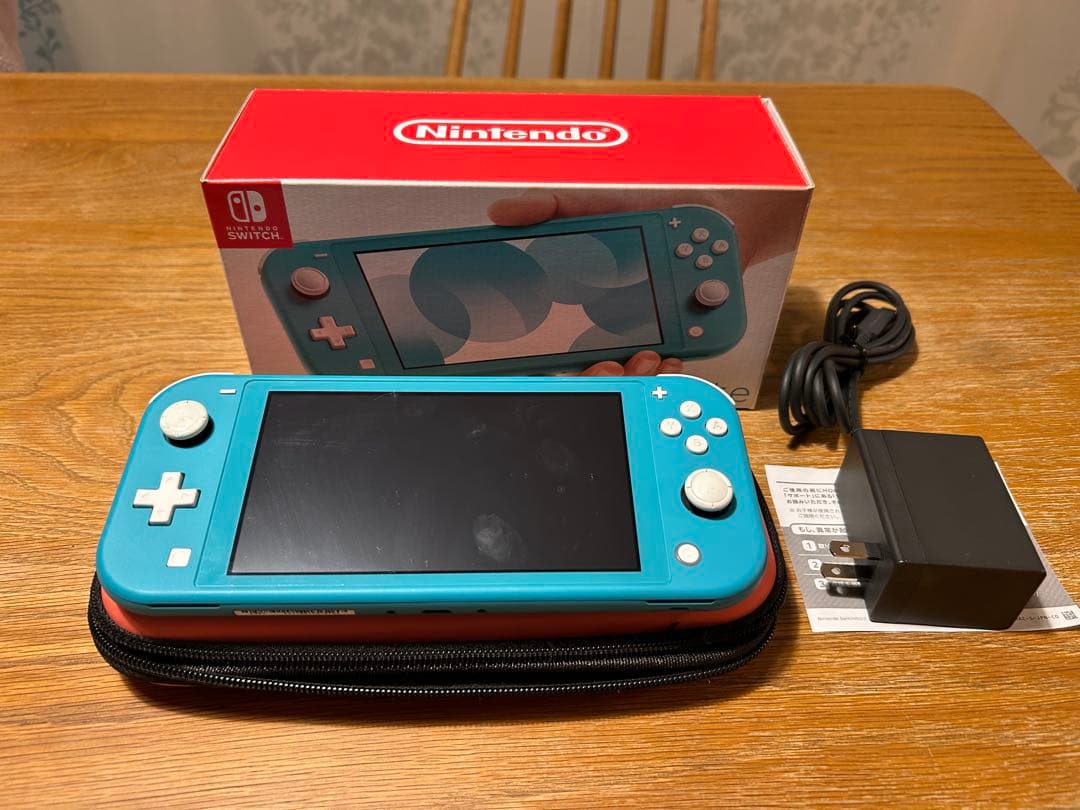 Nintendo Switch Lite ターコイズ 本体 ケース付き