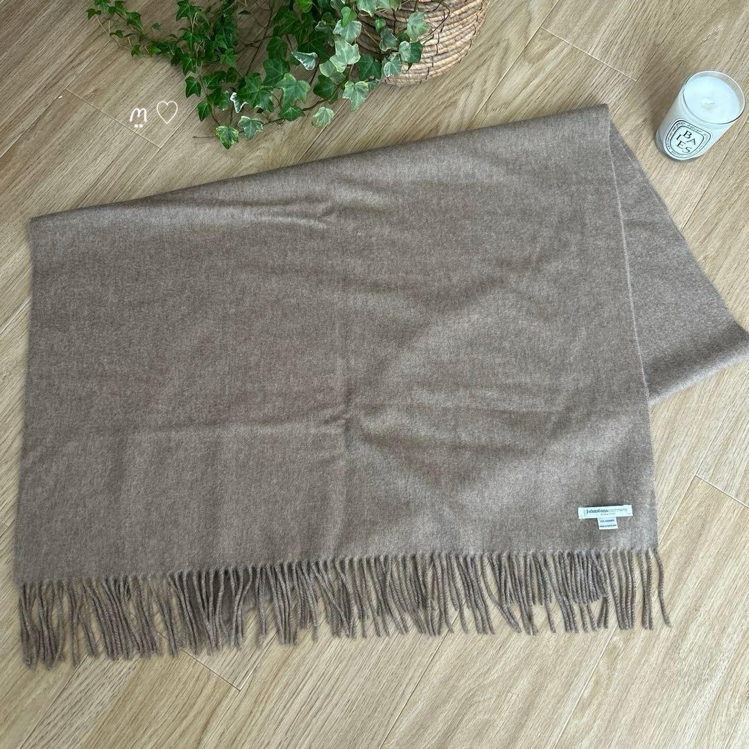 Johnstons　ジョンストンズオブエルガン　カシミヤ100%大判ストール