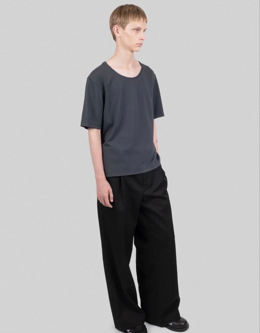 Mサイズ　STRONG PACK TEE SHORT (GREY) 短丈Tシャツ