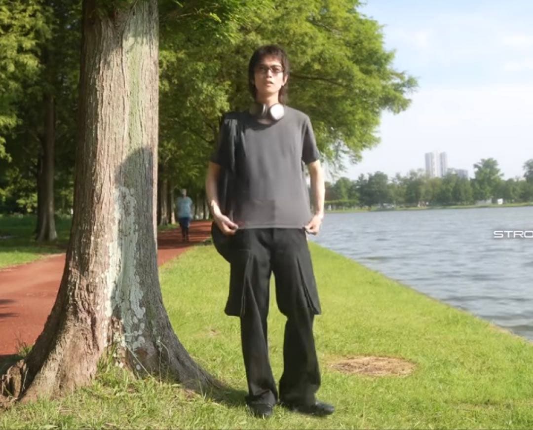 Mサイズ　STRONG PACK TEE SHORT (GREY) 短丈Tシャツ