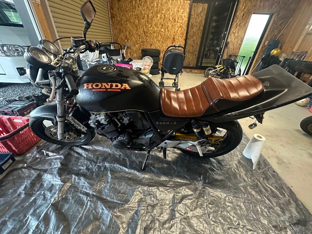 cb400sf nc39 spec1 2000年式　テールカウル　ハネテール