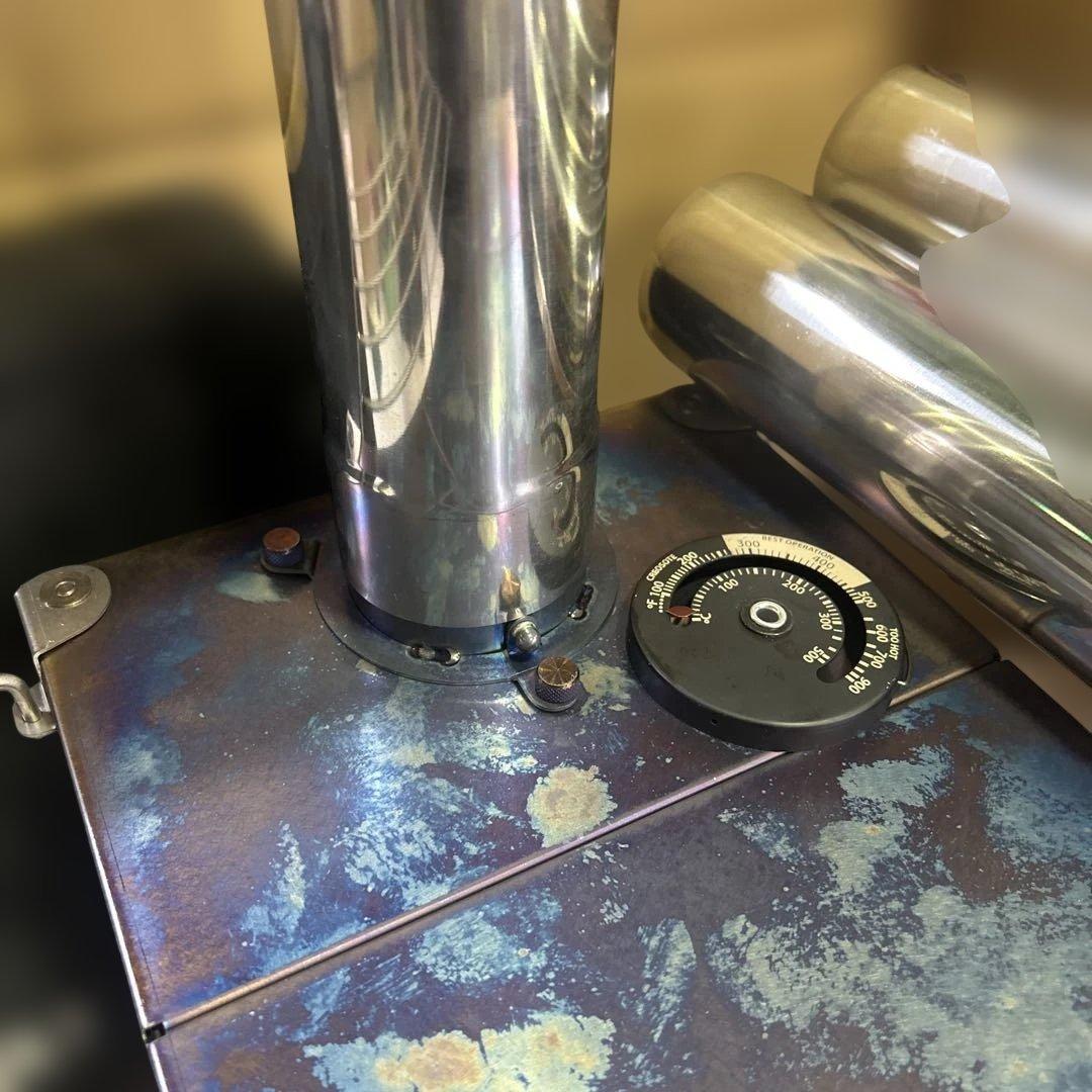 6773 ポモリー Timber チタン 薪ストーブ 両側ガラス 煙突 棚セット