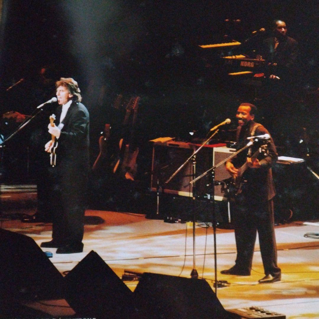 入手不可能‼️ジョージハリスン日本公演ステージをフューチャーした宣材用写真‼️