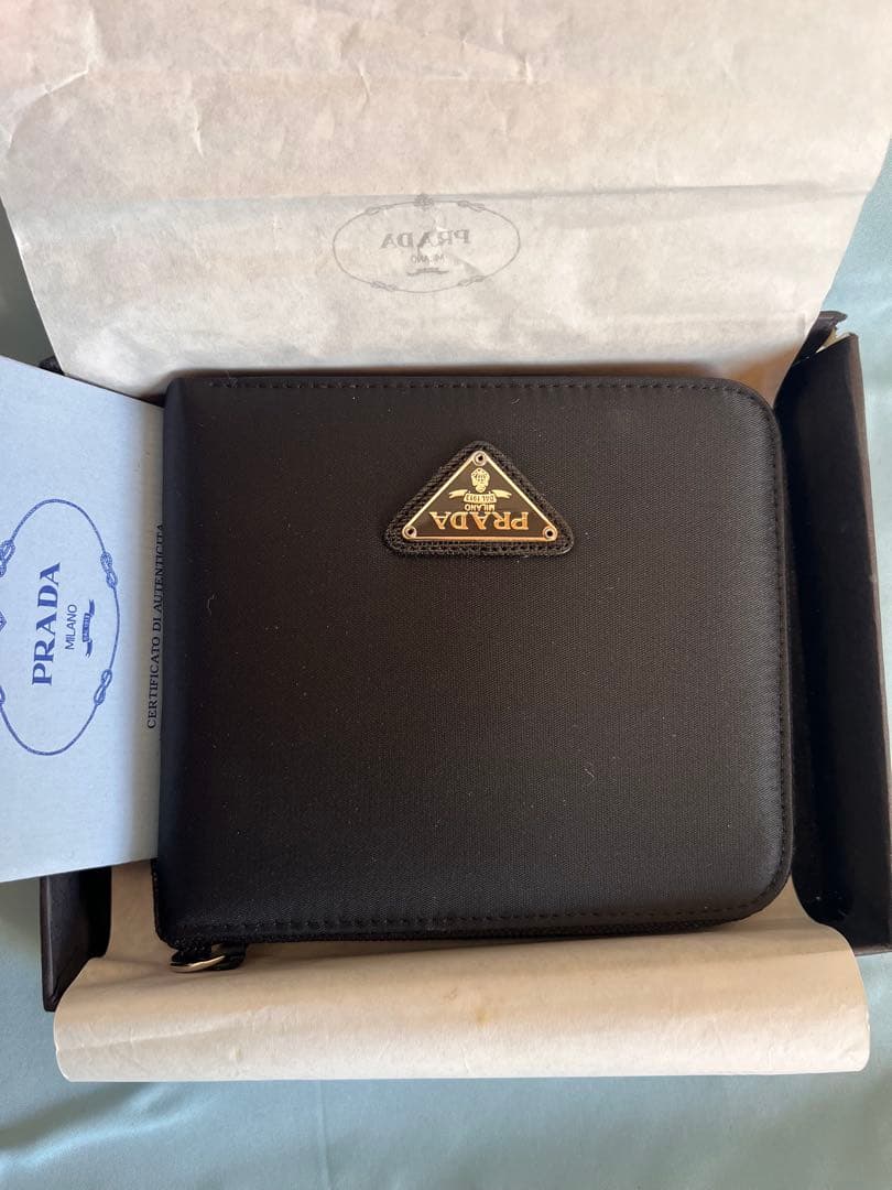 PRADA プラダ ナイロン 二つ折り財布 MV1 VELA NERO 未使用品