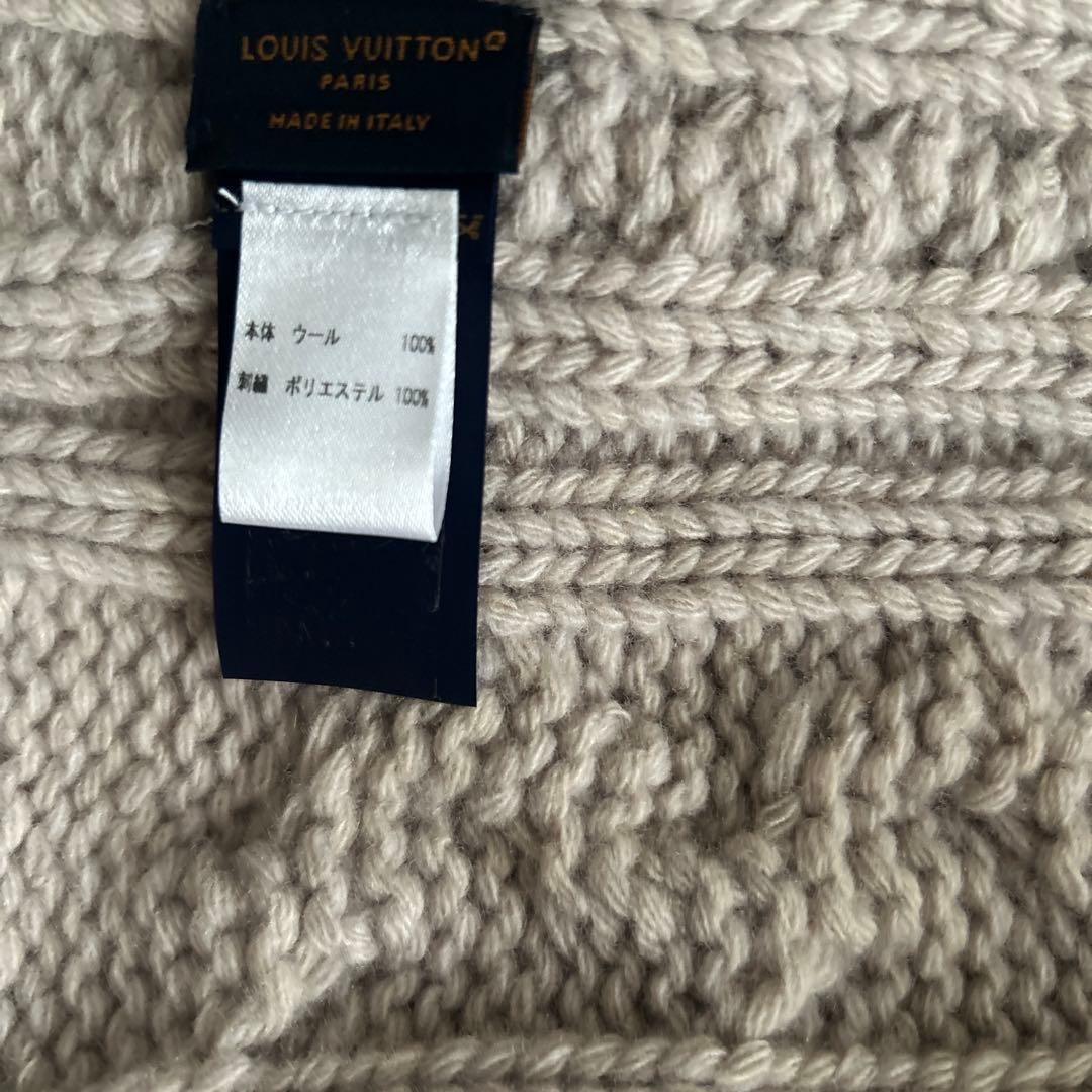 ルイヴィトン　マフラー・オンリーLVミニケーブル新品未使用