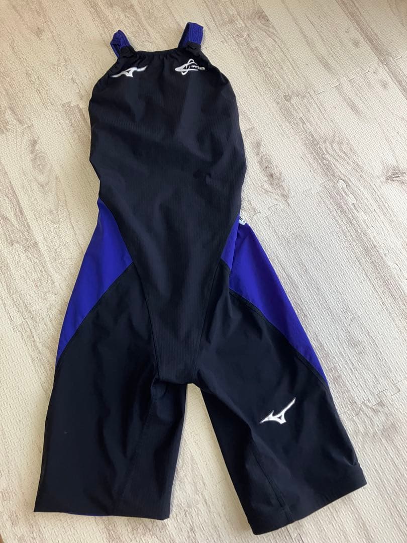 ミズノMX 高速水着 Sサイズ　スウィンマーク入り①