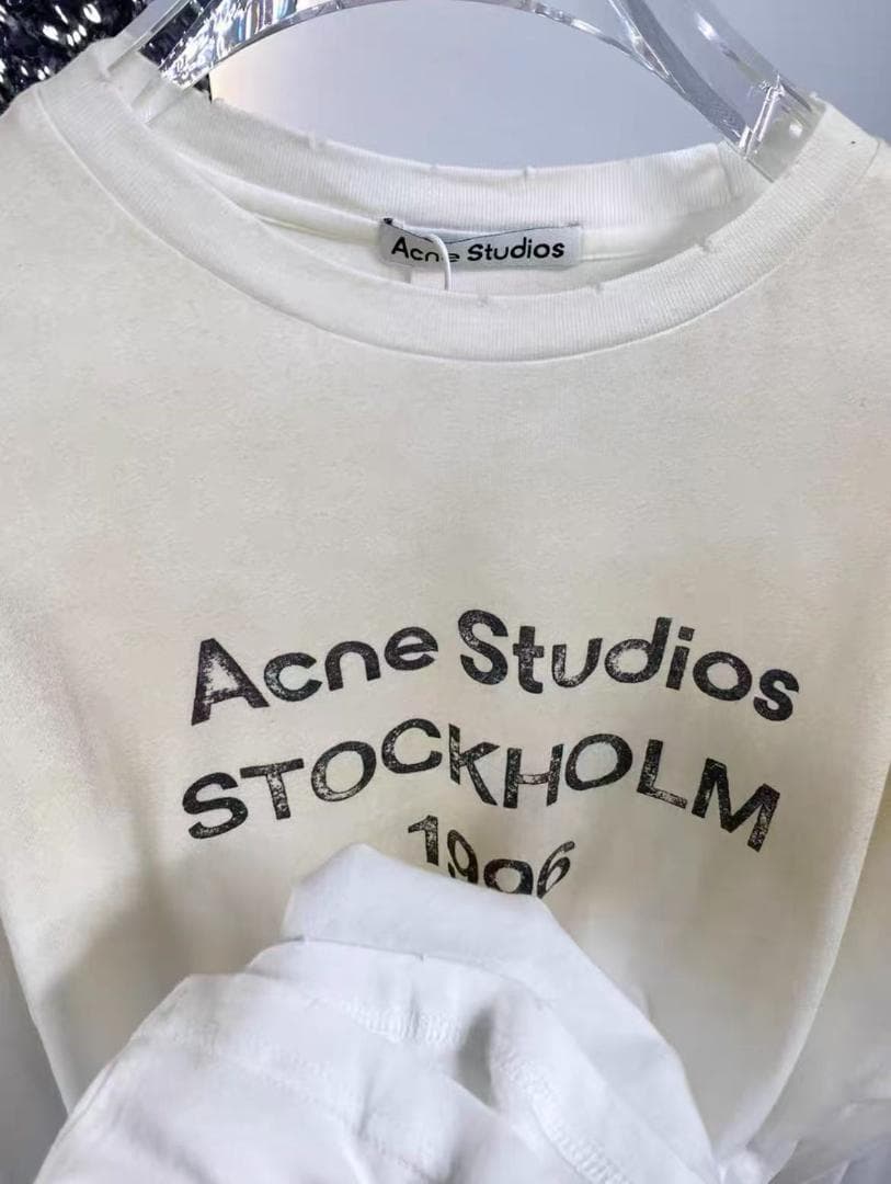 Acne Studios 長袖カットソー アクネ　ロンT