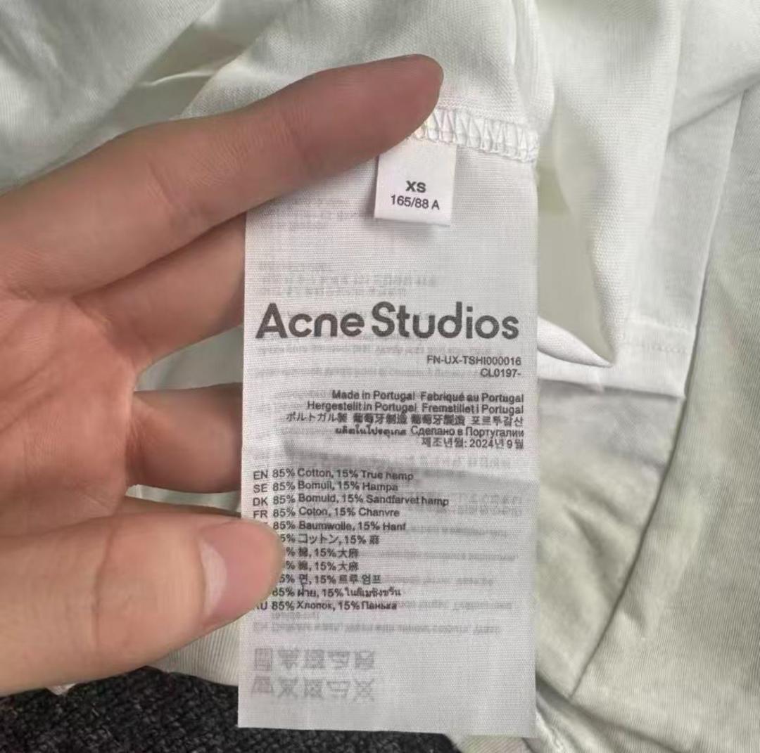 Acne Studios 長袖カットソー アクネ　ロンT