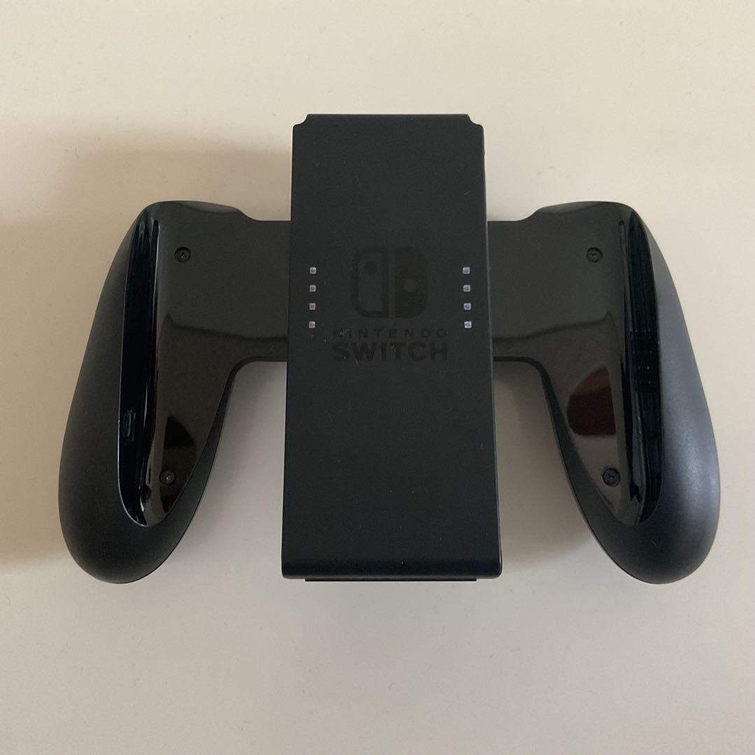 Nintendo Switchスイッチ本体　ネオンブルー（L）ネオンレッド（R）