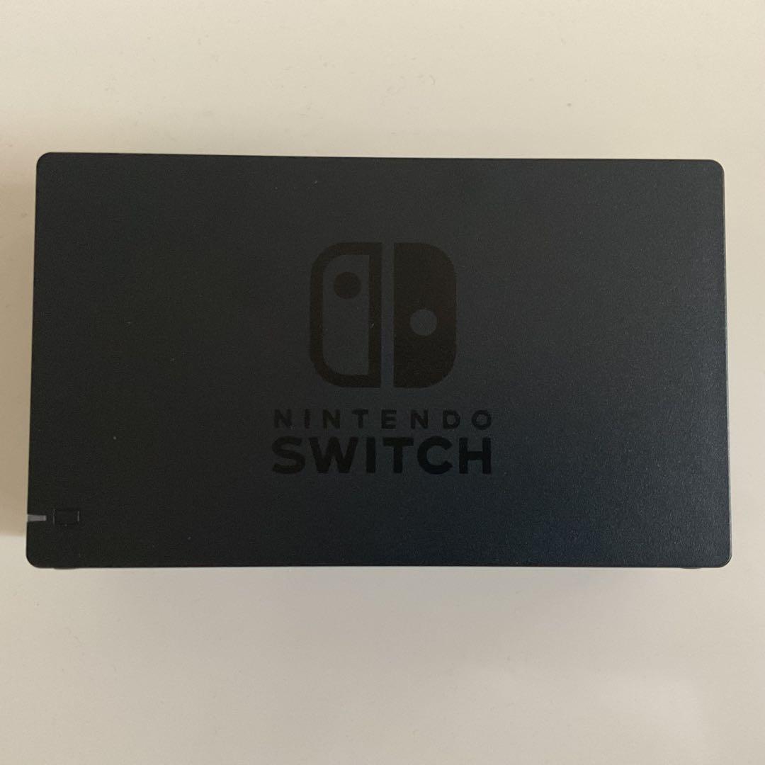 Nintendo Switchスイッチ本体　ネオンブルー（L）ネオンレッド（R）