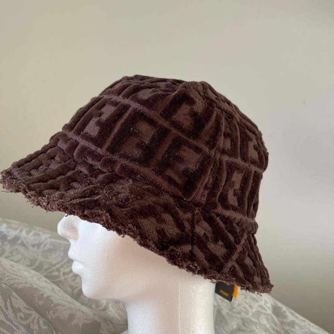 試着のみ　フェンディ　ズッカ　ハット