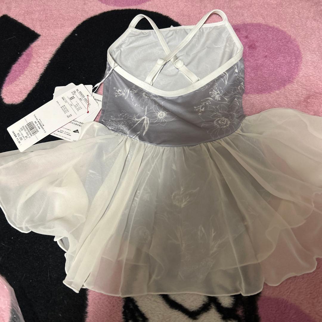 新品チャコット花柄スカート付きレオタード120チャコットキッズ　バレエ