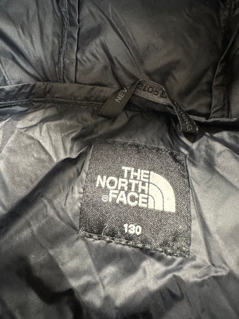 THE NORTH FACE ヌプシ　ダウンジャケット フード付き　キッズ