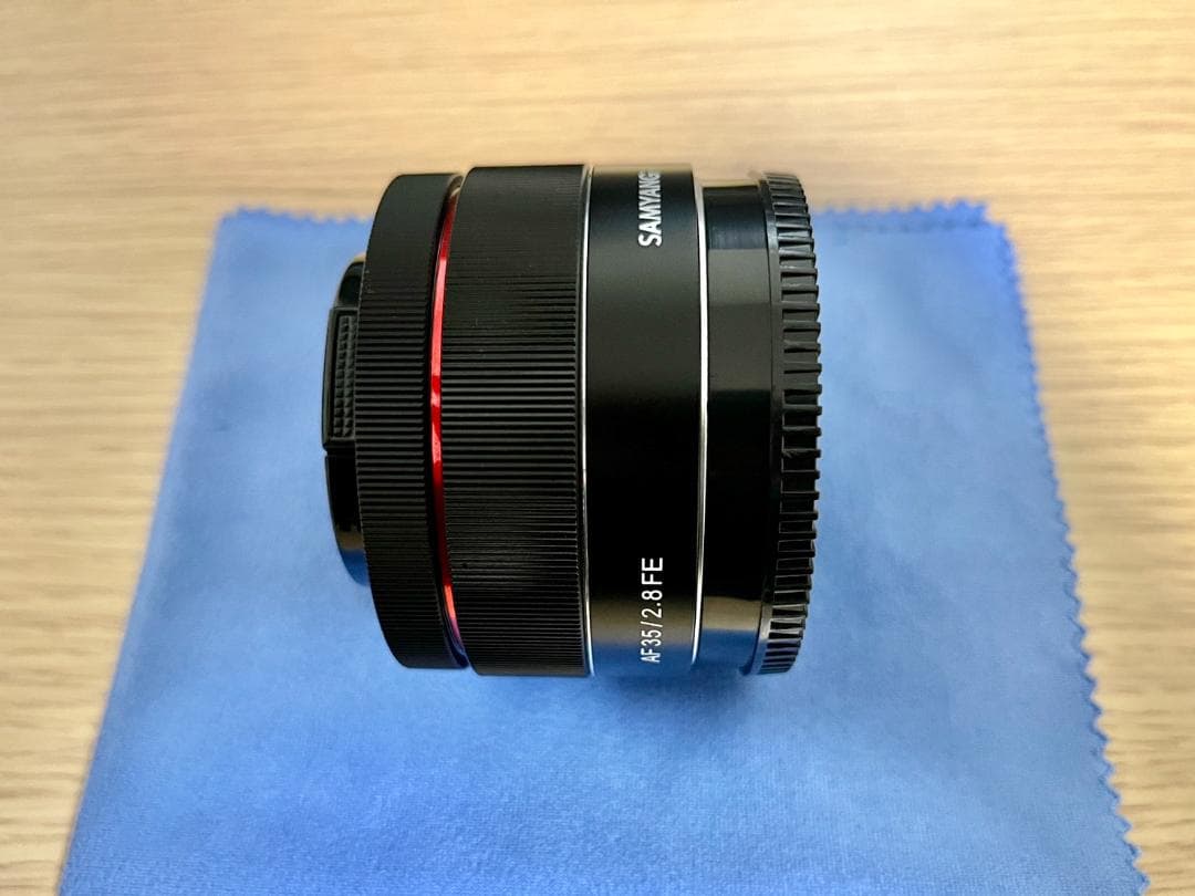 美品 SAMYANG AF 35mm F2.8 FE Sony α Eマウント