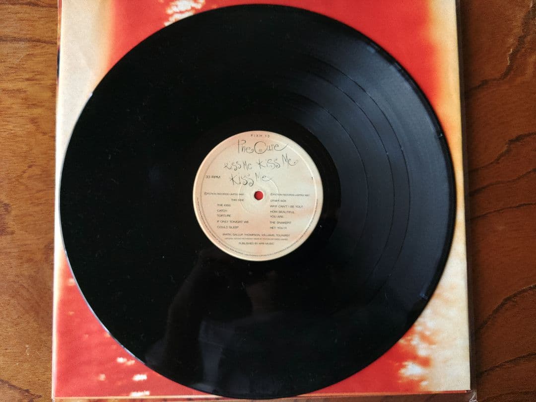 The Cure キュアー Kiss Me Kiss Me Kiss Me