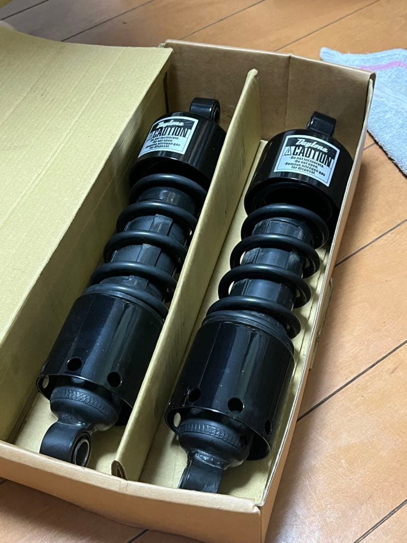 DAYTONA ローダウン リアショック280mm ブラック(高さ調整工具付き)