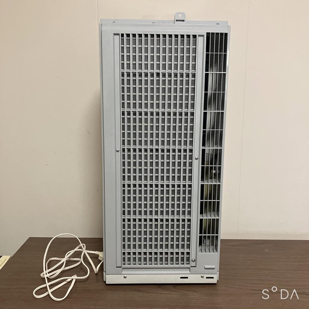 【るー】コロナ 冷暖房 窓用エアコン CWH-A1821 2021年製