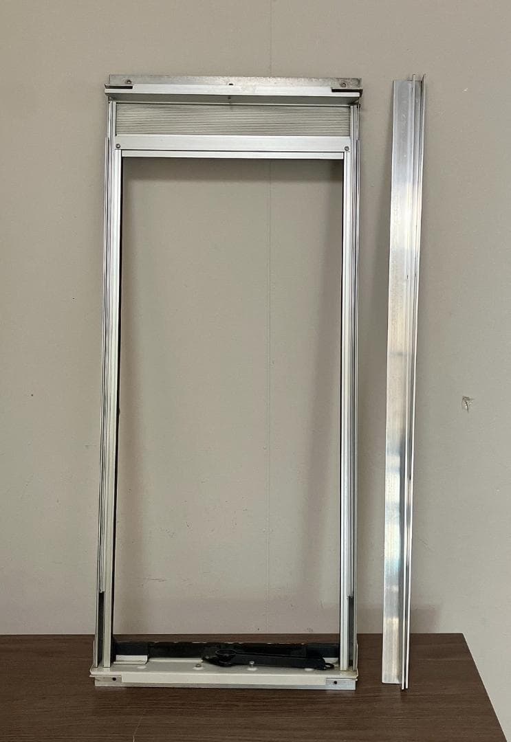 【るー】コロナ 冷暖房 窓用エアコン CWH-A1821 2021年製