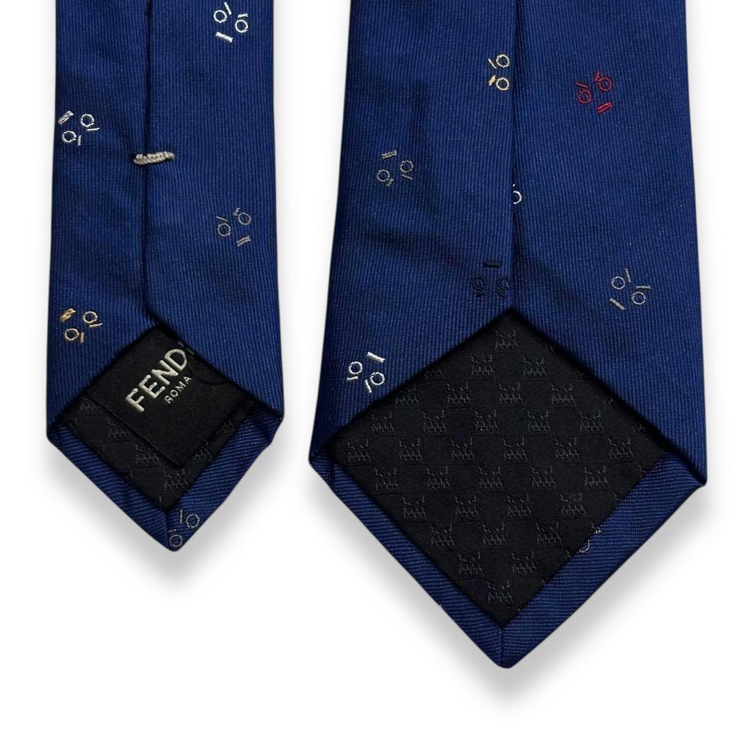 タグ付き✨美品✨FENDI ネクタイ　フェンディ　顔　モンスター　ナロータイ