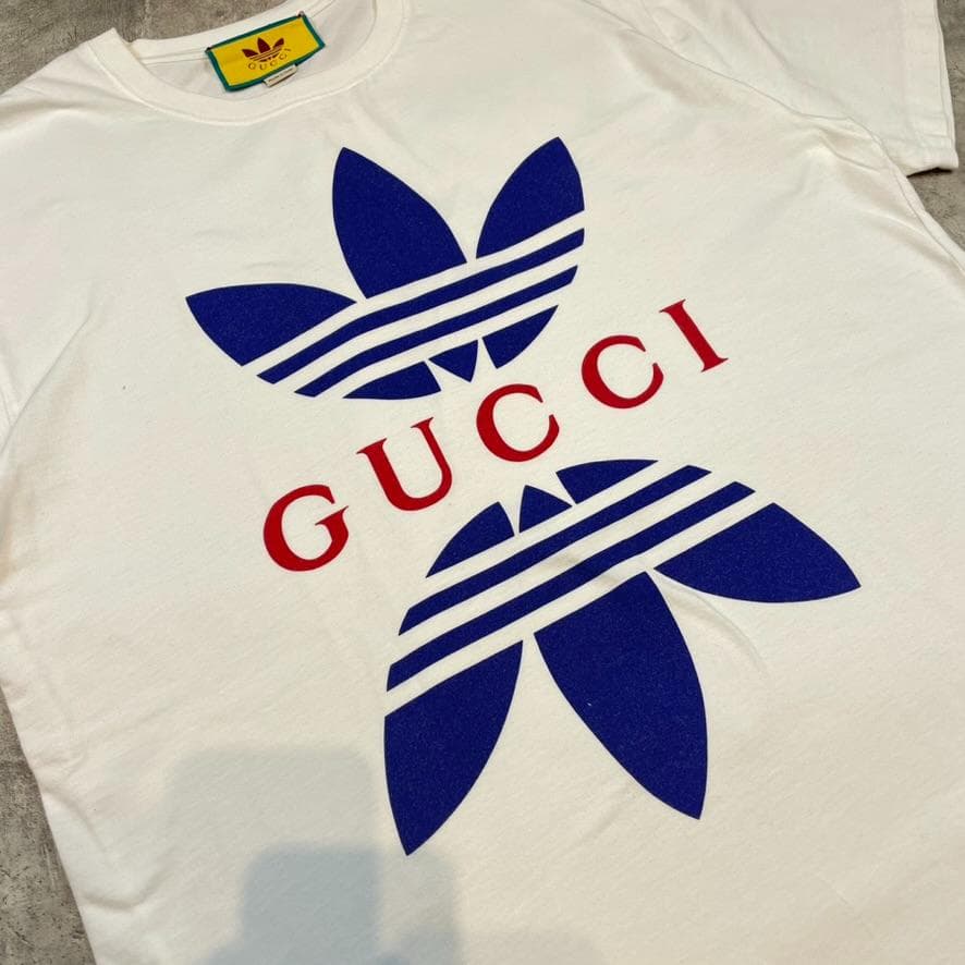 GUCCI × adidas コラボ Tシャツ ロゴ プリント ホワイト