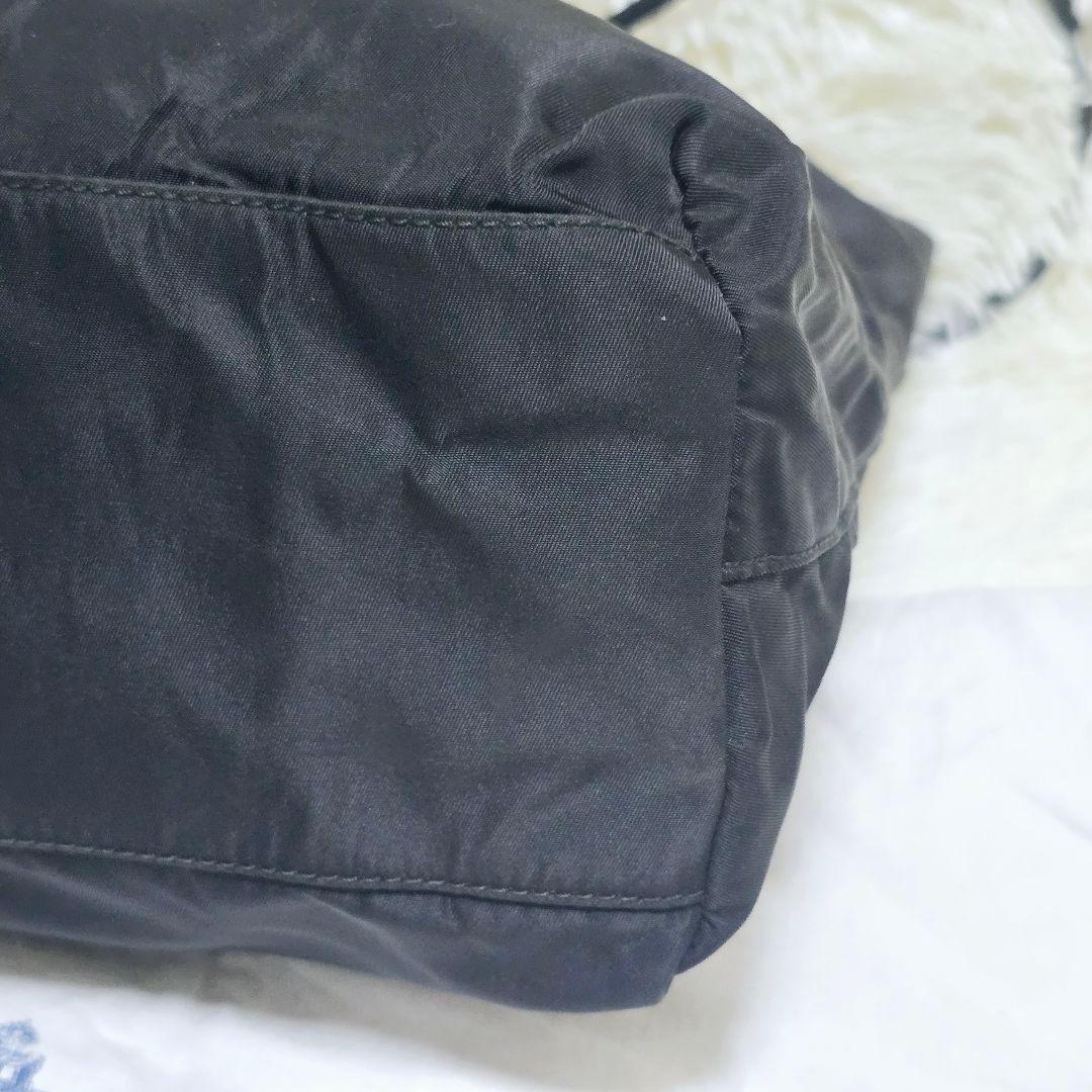 もっさん様✨ プラダ トートバッグ A4 ブラック ナイロン 三室 ゴールド