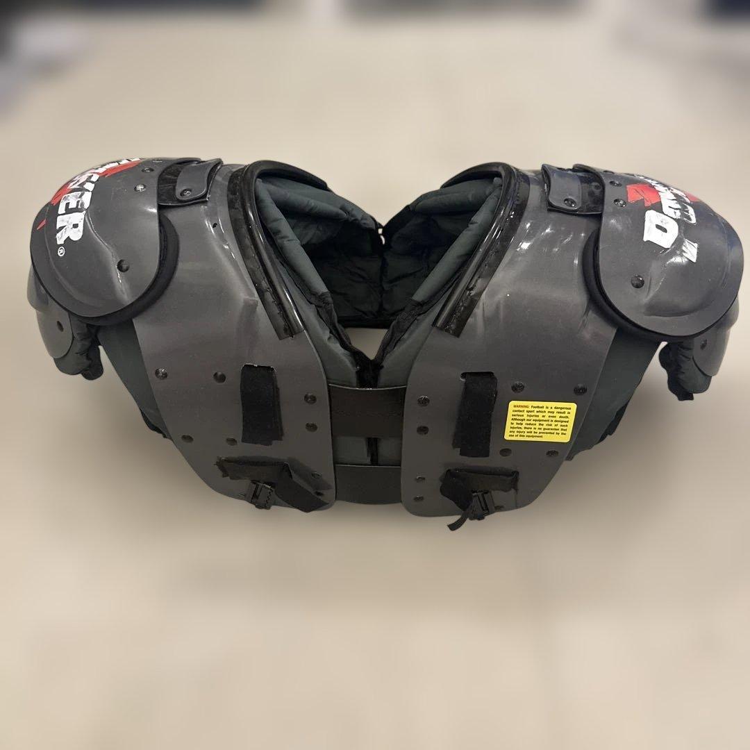 アメリカ　ショルダーパッド　Riddel PM340 SM