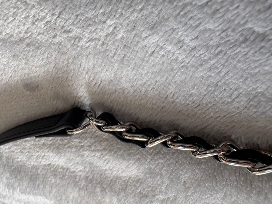 投稿最終　極美品　Darich ダーリッチ キルティングショルダーバッグ　黒