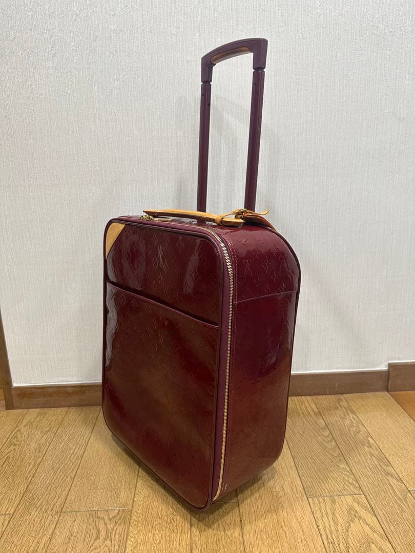 ルイヴィトン　キャリーバック(機内持込可)
