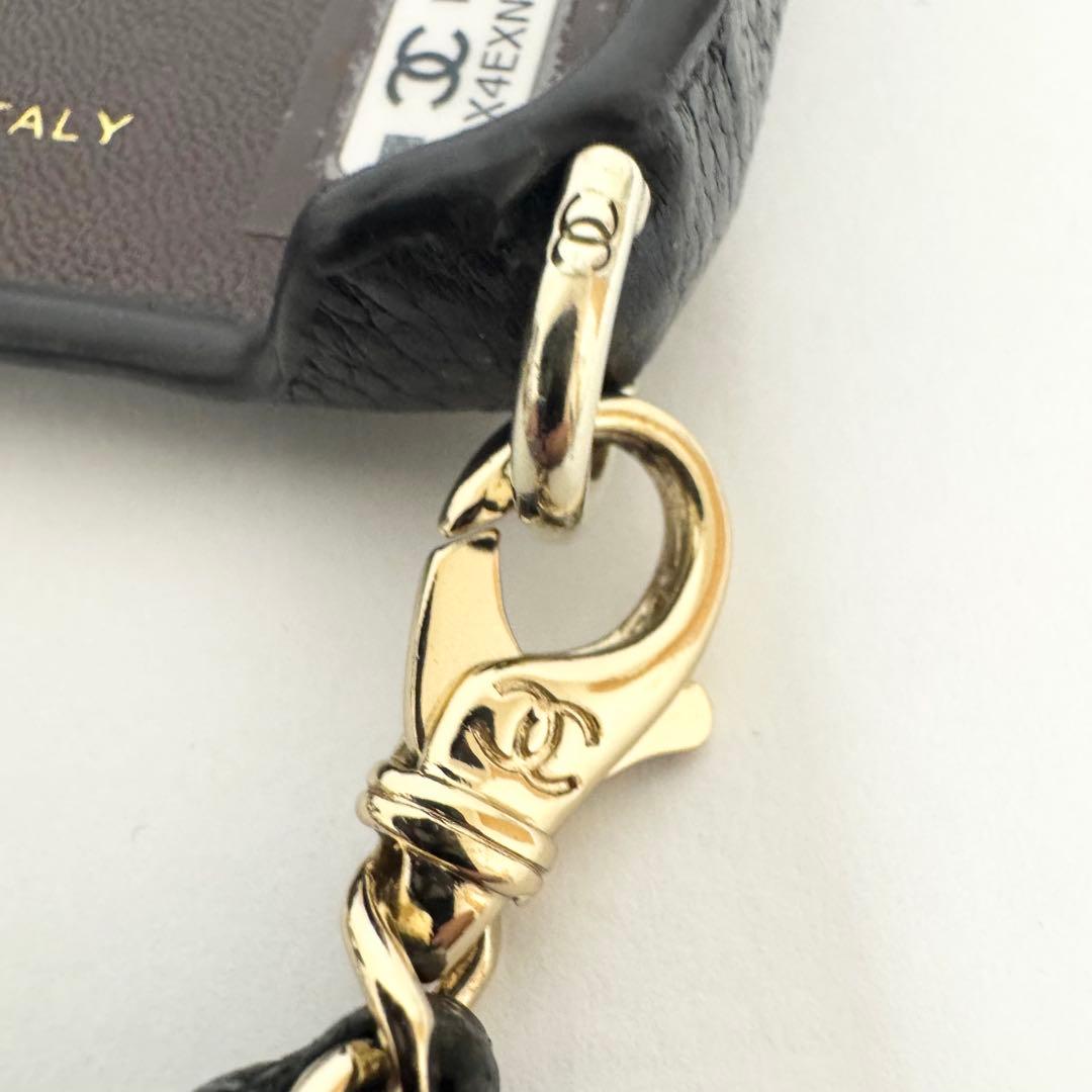 【美品】シャネル iPhone15pro ケース チェーンショルダー ココマーク