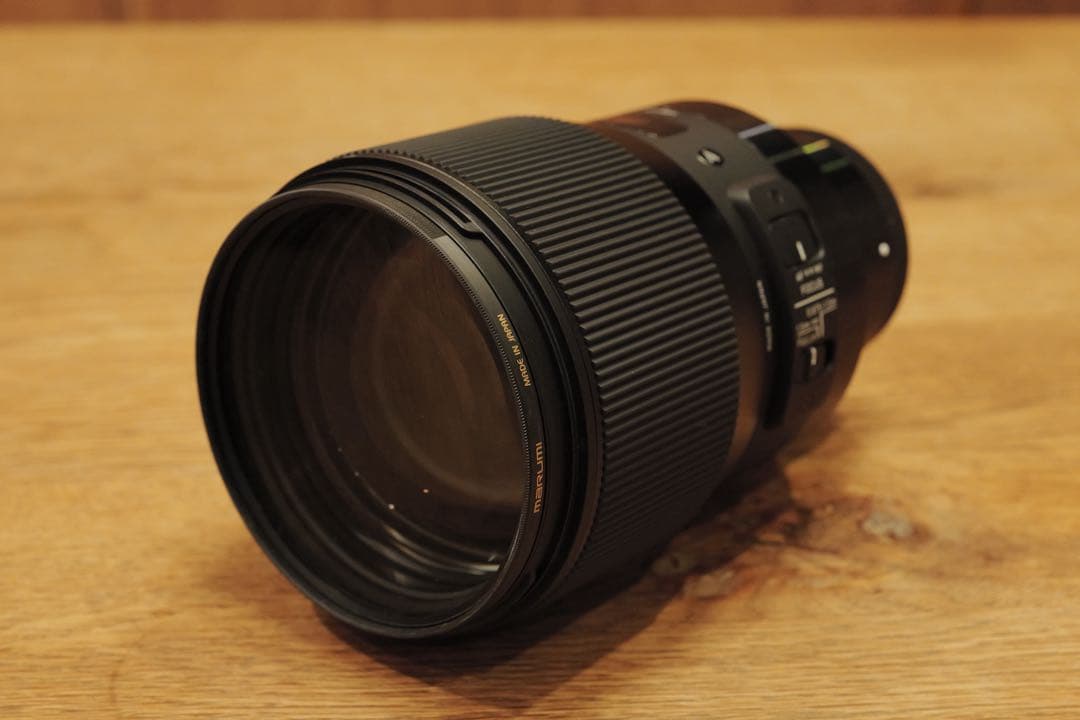 SIGMA 135mm F1.8 Artレンズ 美品