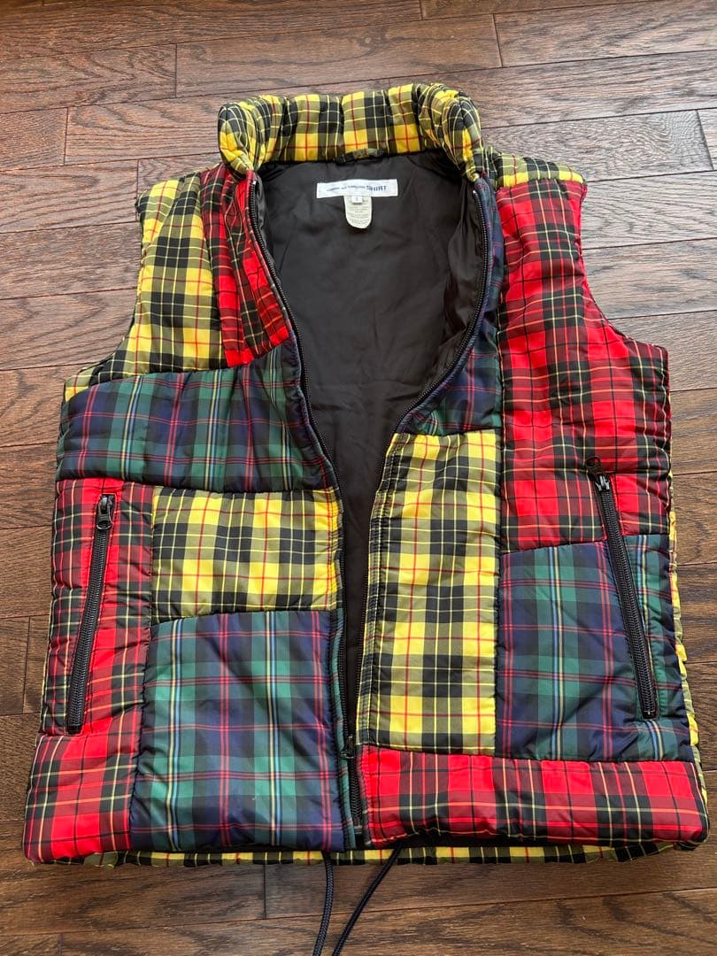 美品COMMEdesGARÇONS コムデギャルソン チェックダウンベストS