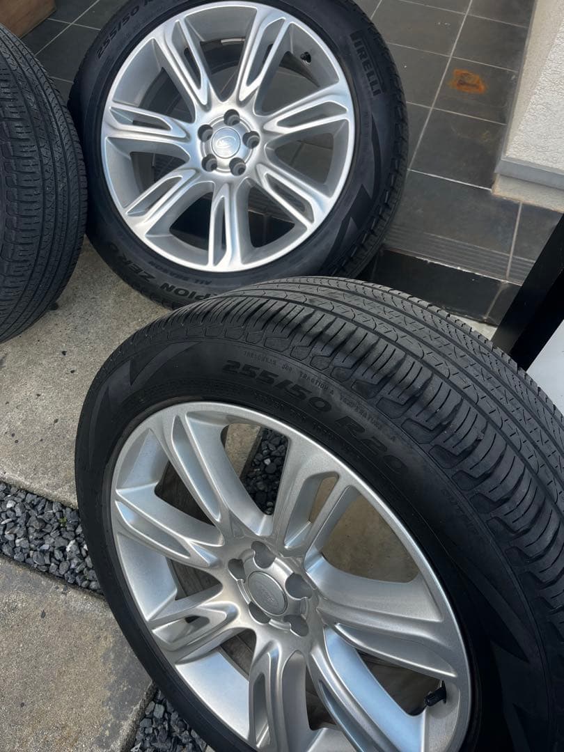 レンジローバーヴェラール20インチ純正ホイール 直接引き取り大歓迎