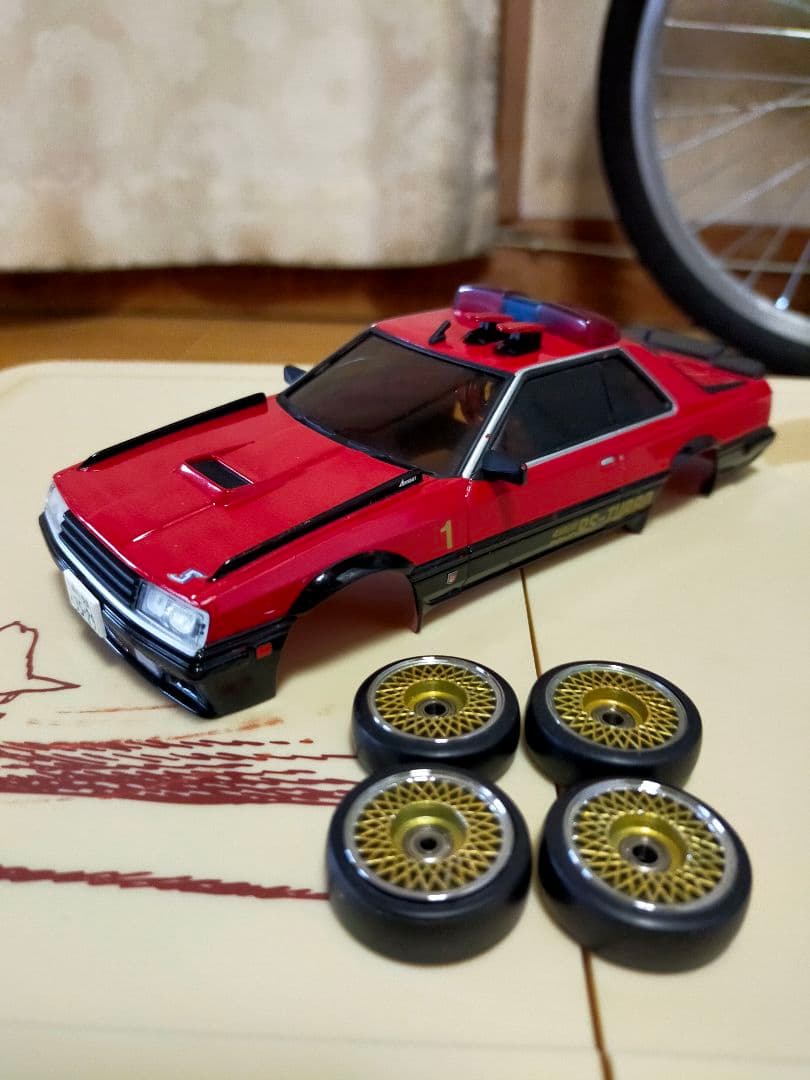 限定値下げ！京商ミニッツ　西部警察 スカイラインRS スーパーZ ハコスカ