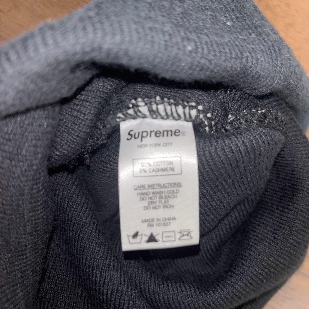 Supremeビッグロゴビーニー黒
