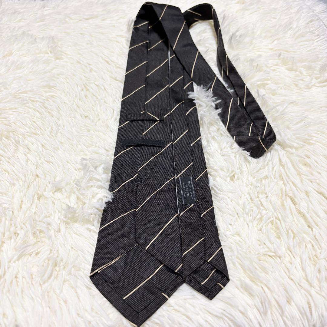 【ほぼ未使用】PRADA ネクタイ　ストライプ　レジメンタル　ブラック