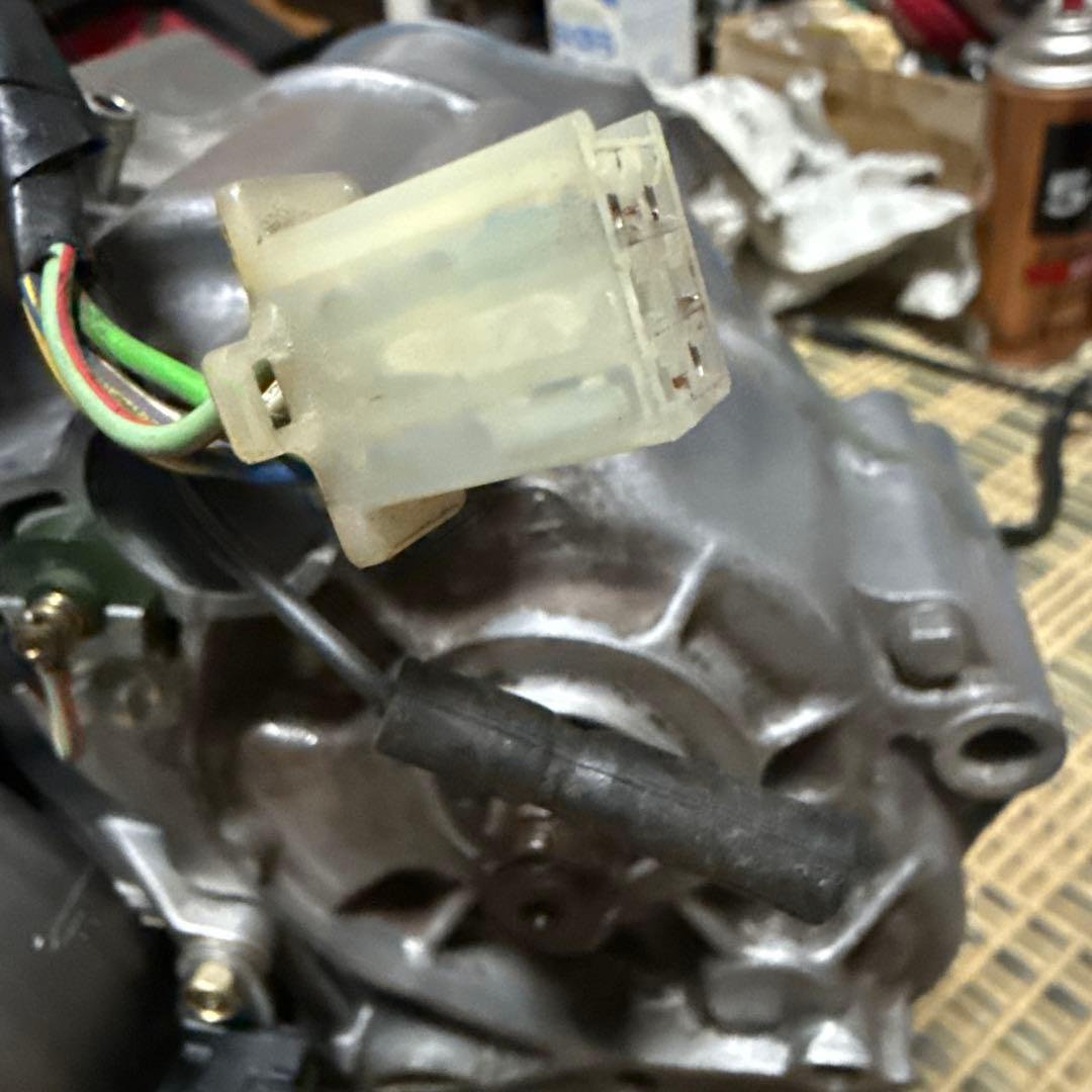 ホンダモンキーz50j12vエンジン４速 純正。