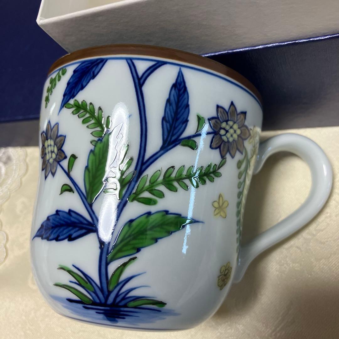 源右衛門 染錦 更沙手花蝶文 マグカップ 有田焼