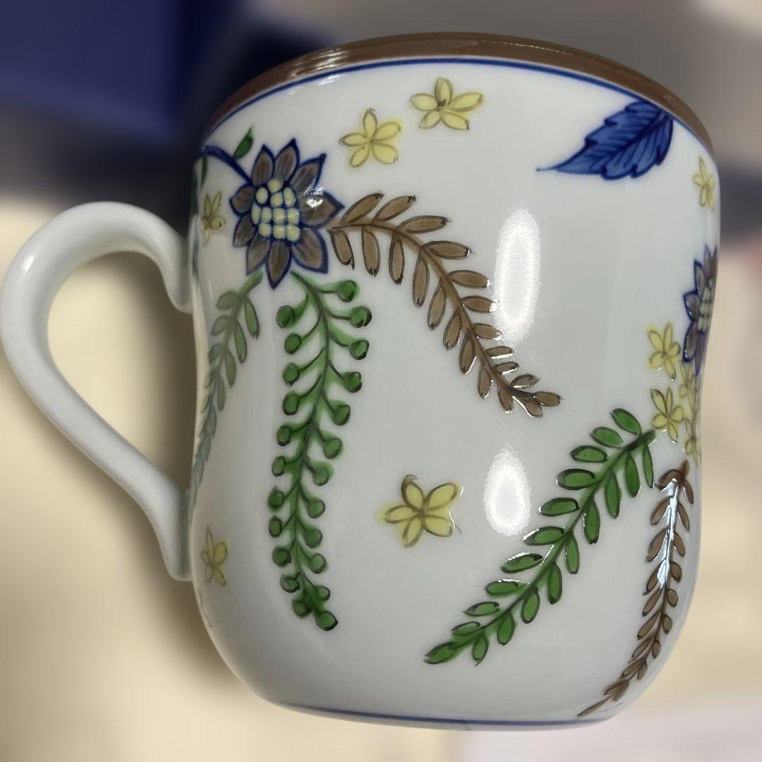 源右衛門 染錦 更沙手花蝶文 マグカップ 有田焼