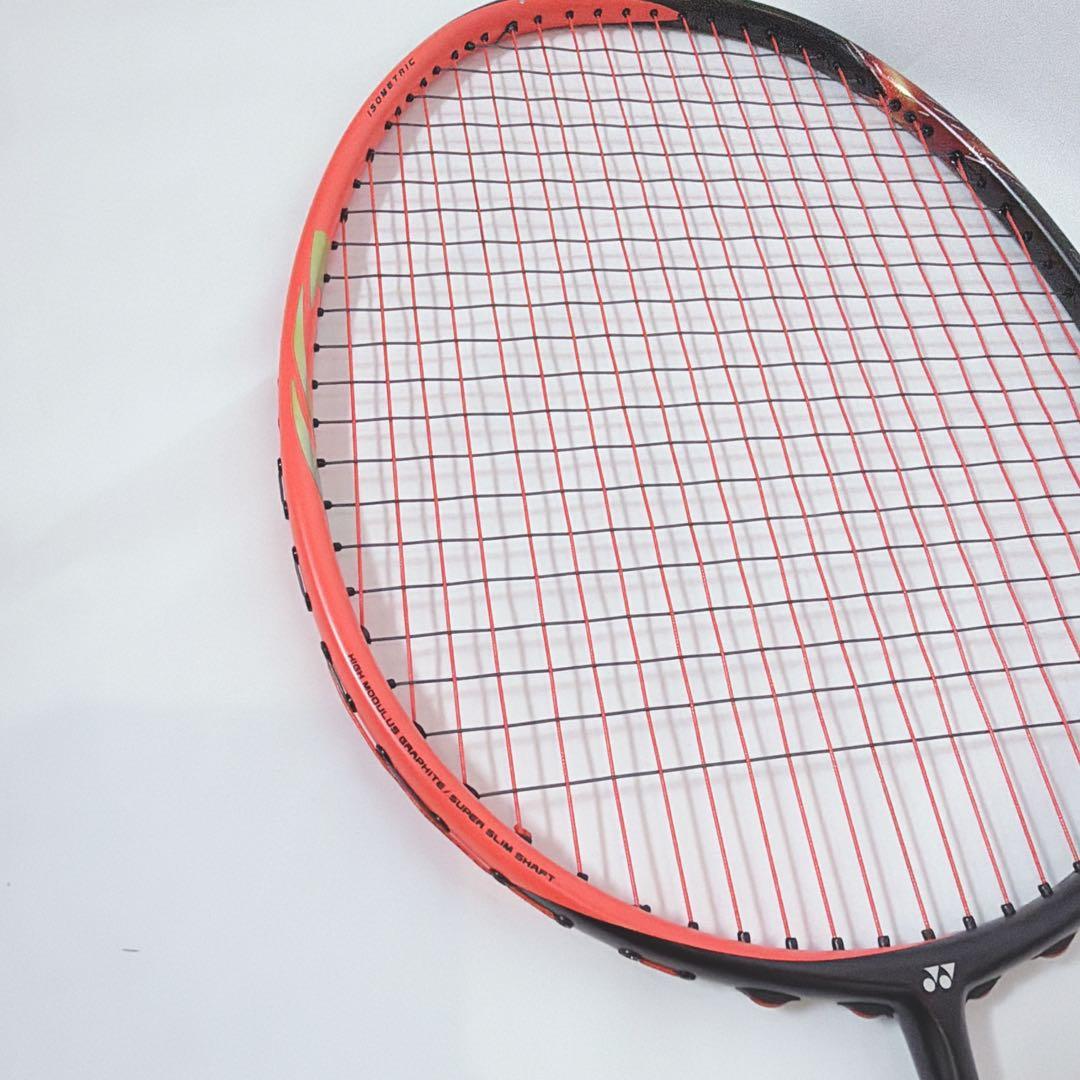良品 YONEX ヨネックス アストロクス77 4UG5 オレンジ 廃盤
