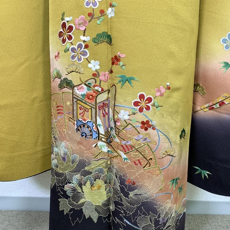 512z8.509y17.小物類.505uu12☆振袖 総刺繍 金駒 シンプル