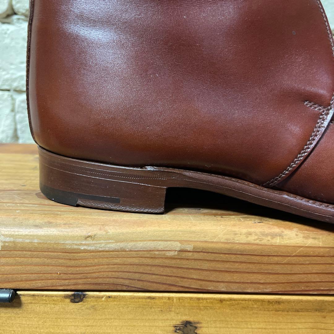 Tricker’s トリッカーズ チャッカブーツ スクエアトゥ