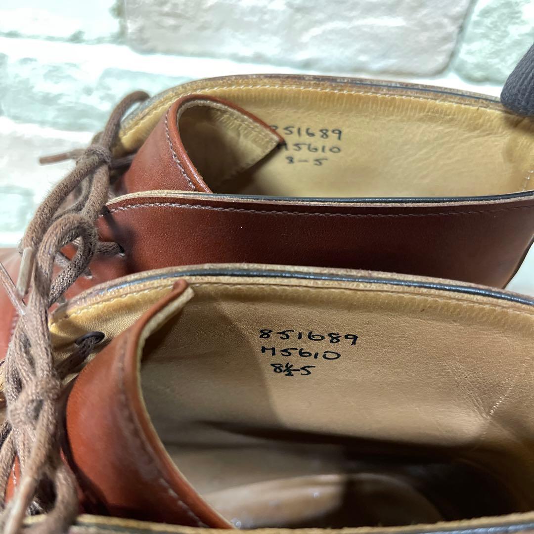 Tricker’s トリッカーズ チャッカブーツ スクエアトゥ