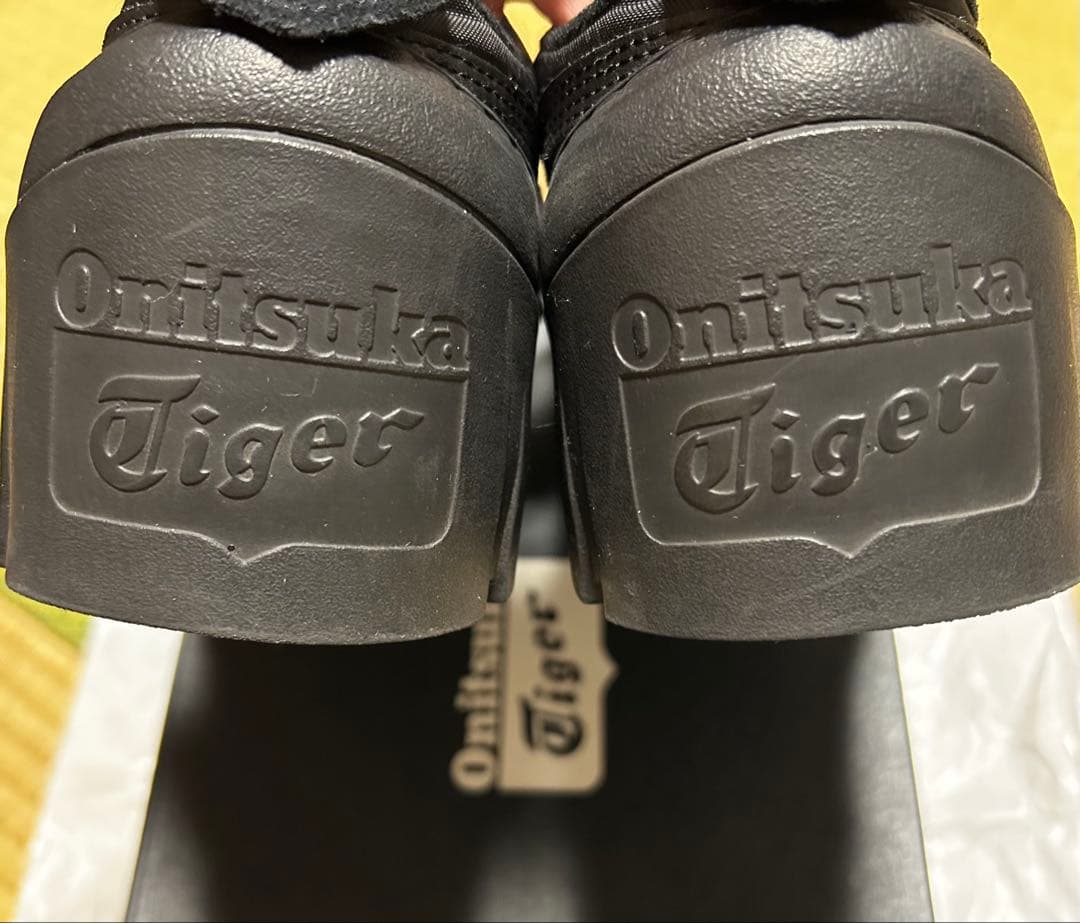 Onitsuka Tigerブラック デレゲーション チャンク