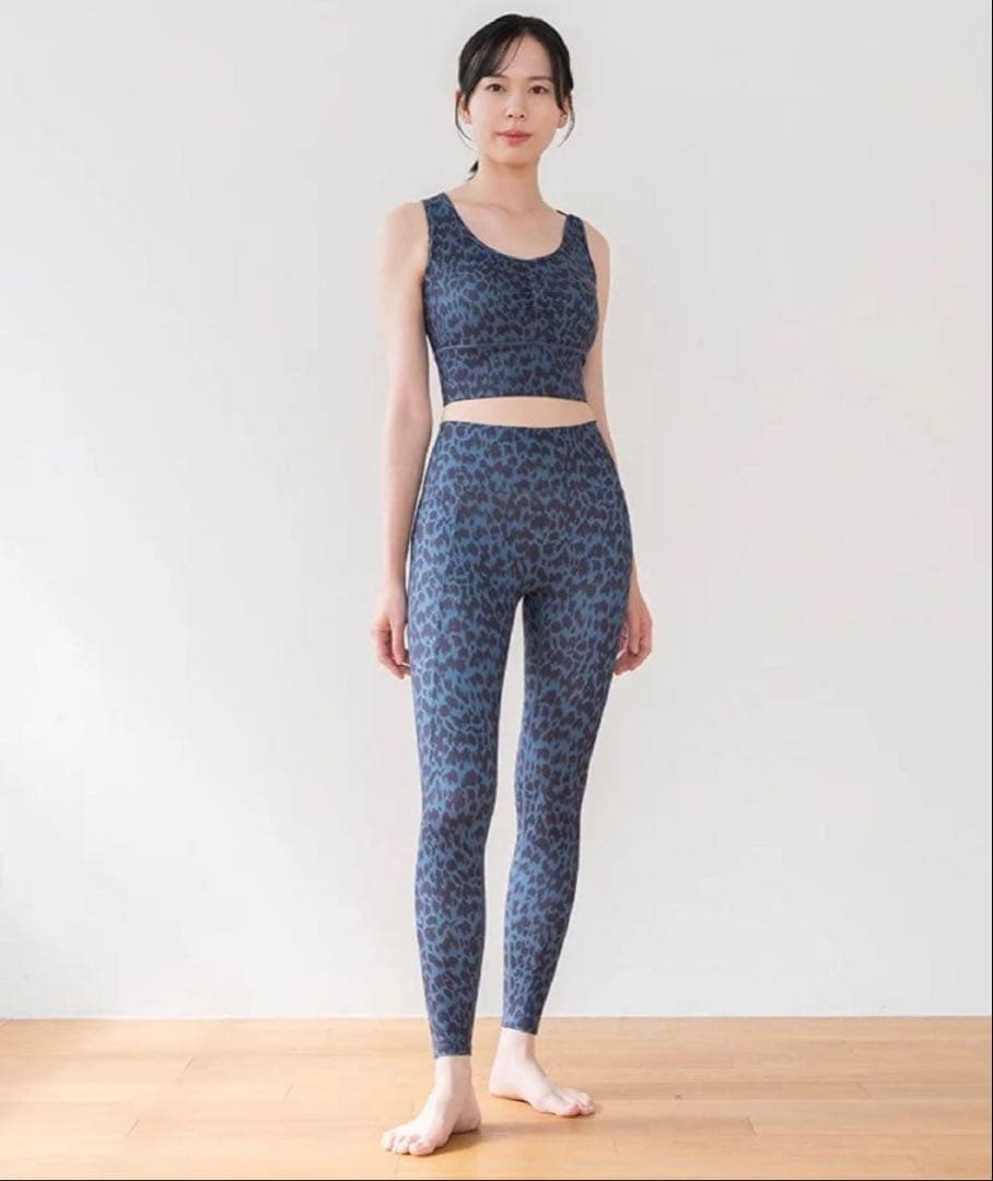 SUKALAレオパードヨガウェア ブルーレオパード セット売り