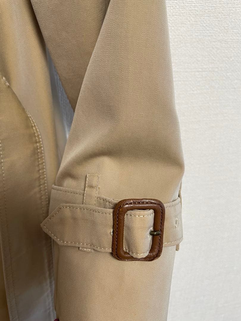 p*e様 Burberry ベージュ トレンチコート