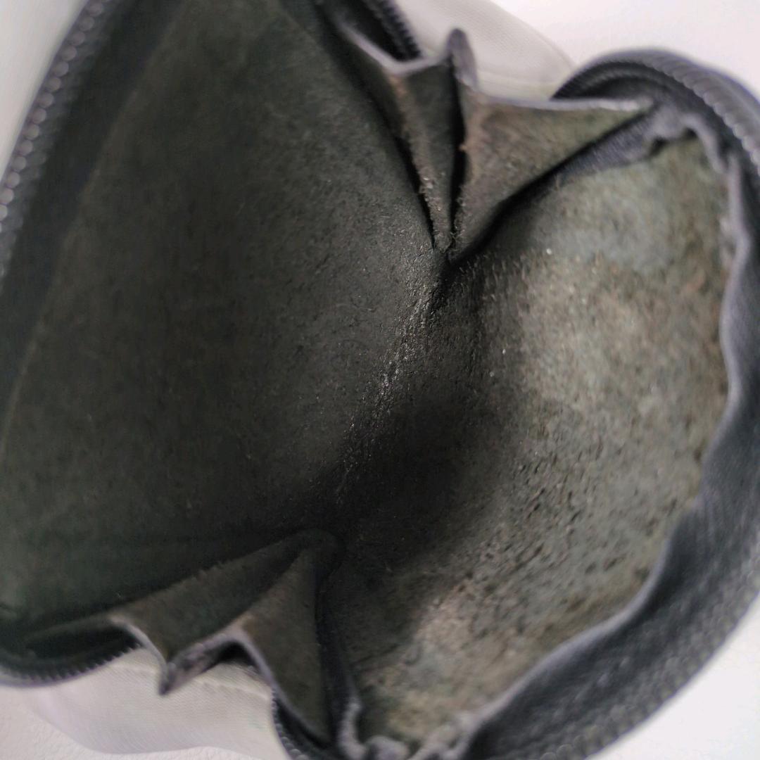 おっぽーイルビゾンテ ラウンドジップ ファスナー 二つ折り財布 ブラック