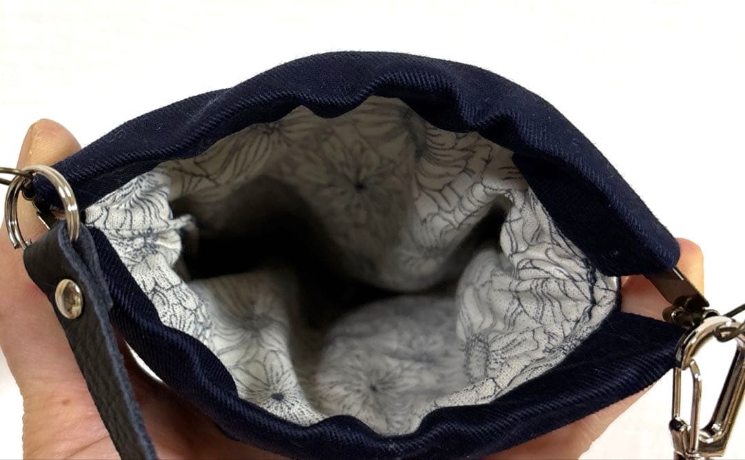 ハンドメイド　手帳ケース　アラレちゃん